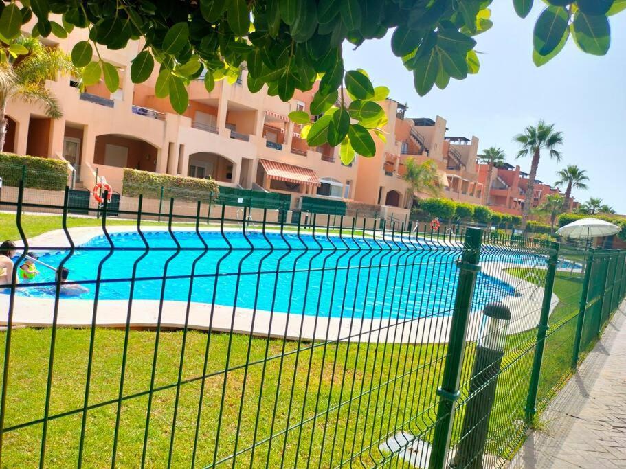 Playas de VeraBajo Con Jardin A Pie De Playa Y Piscina Comunitaria Con Jacuzziアパートメント エクステリア 写真